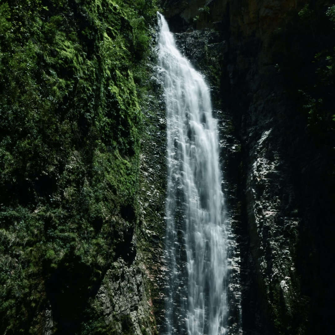 Jibhi Waterfall